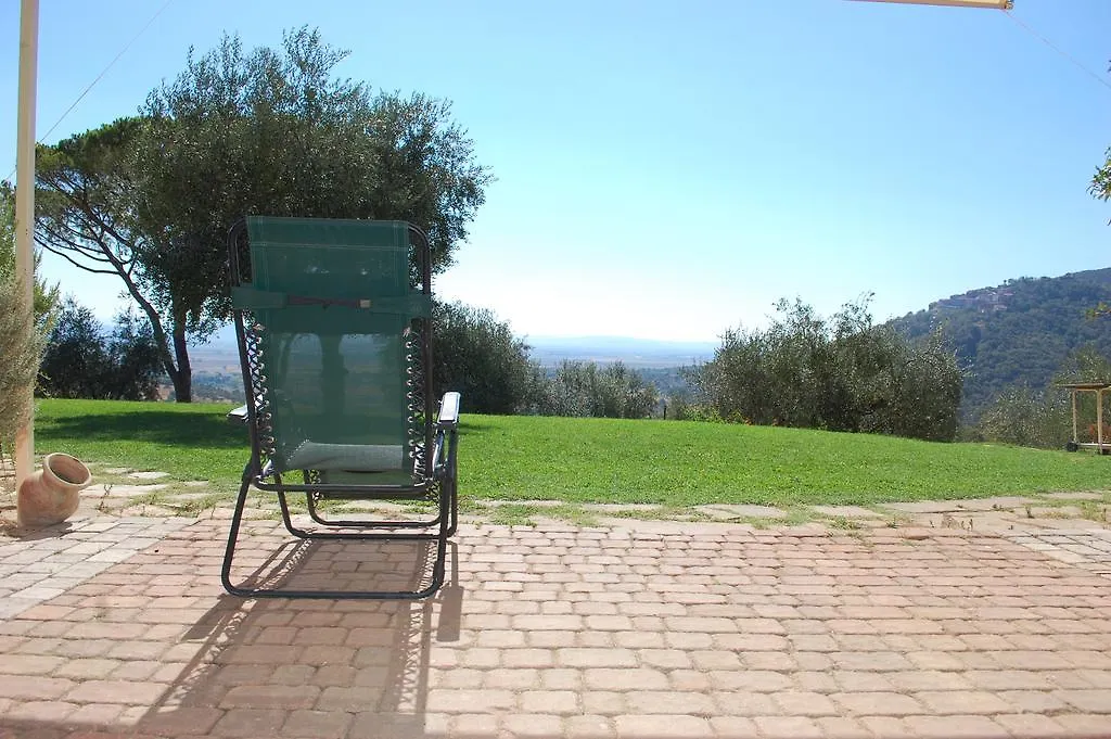 Il Pino Bed & Breakfast Vetulonia 0*,