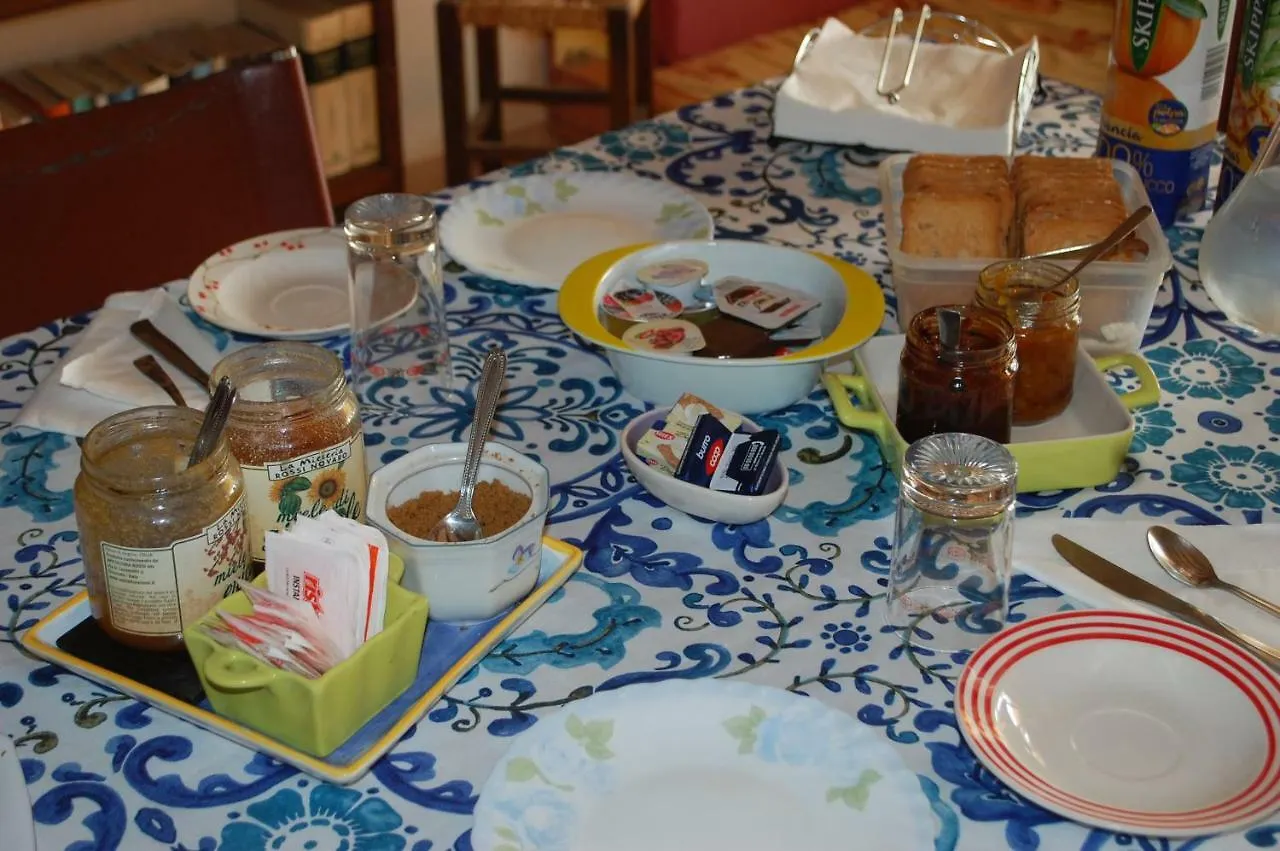 Bed & Breakfast Bed and Breakfast Il Pino Vetulonia